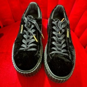 FENTYxPUMA velvet creepers (black)